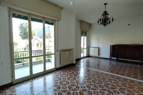 Appartamento in vendita a Finale Ligure.