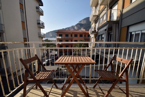 Appartamento in affitto a Finale Ligure.